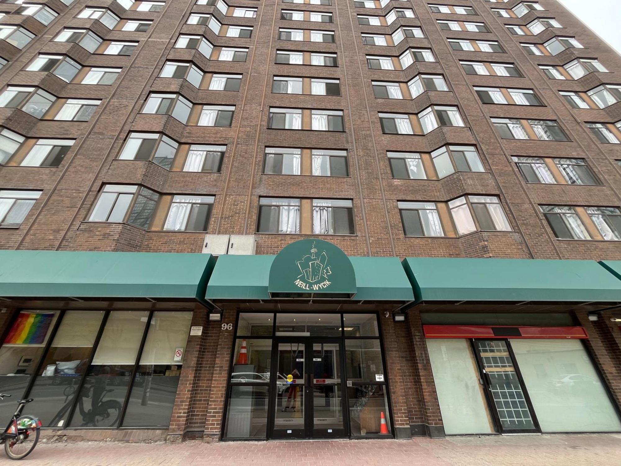 Neill Wycik Hotel Торонто Экстерьер фото